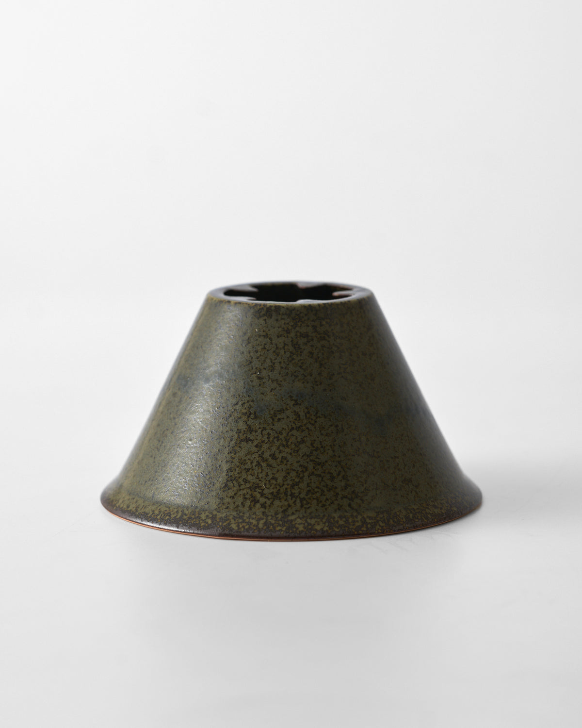 tukumo Dripper "Seto-yaki" by little flower coffee