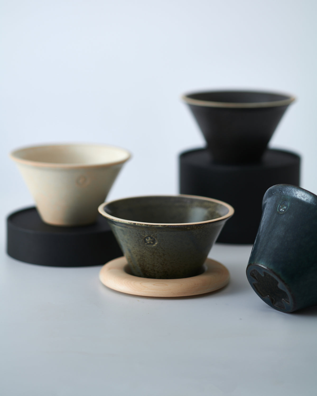 tukumo Dripper "Seto-yaki" by little flower coffee