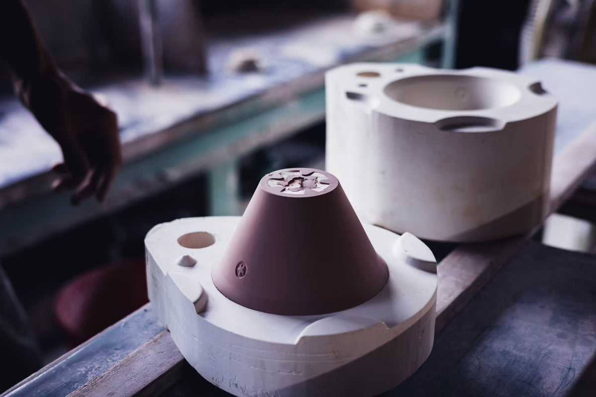 tukumo Dripper "Seto-yaki" by little flower coffee