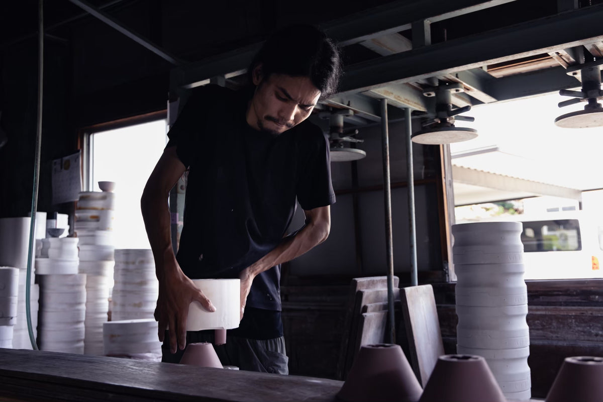 tukumo Dripper "Seto-yaki" by little flower coffee