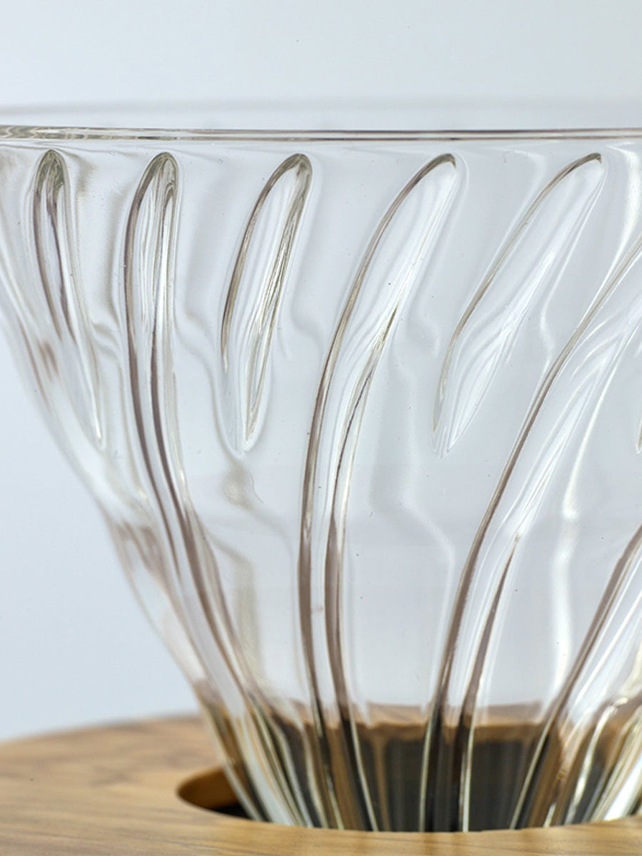 HARIO V60 Glass Dripper Olive Wood Base